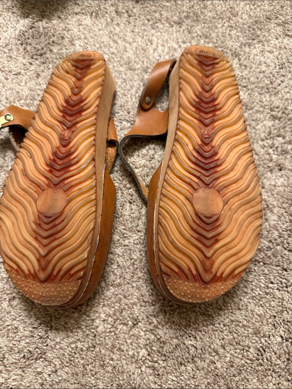 Women's Tan Leather Slingback Clog with Perforated Detail - Picture 4 of 5